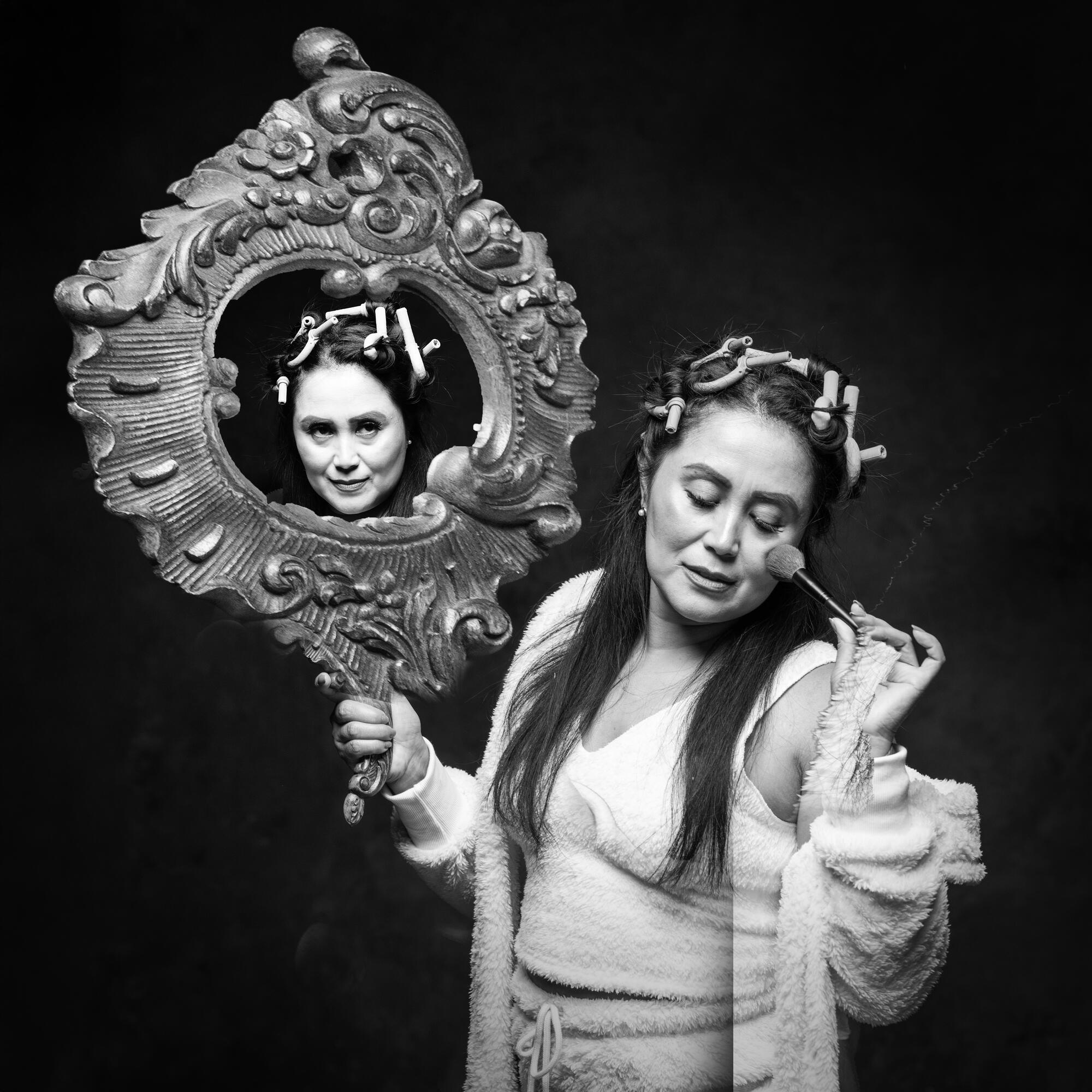 Anna Syahari