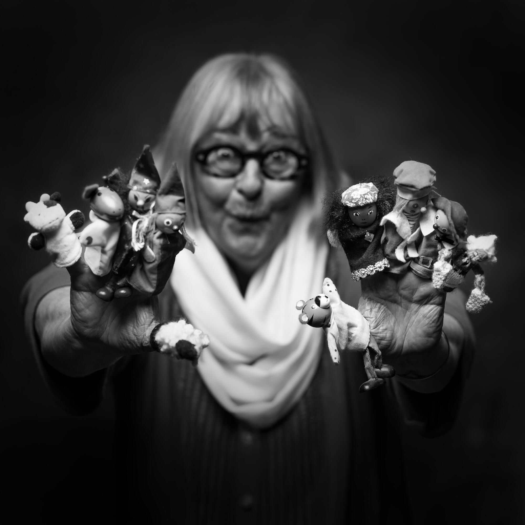 Dora  van de Loo